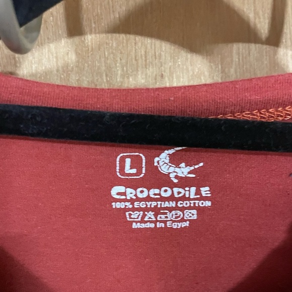 CROCODILE- 100% Egyptian cotton long sleeve - Picture 3 of 3